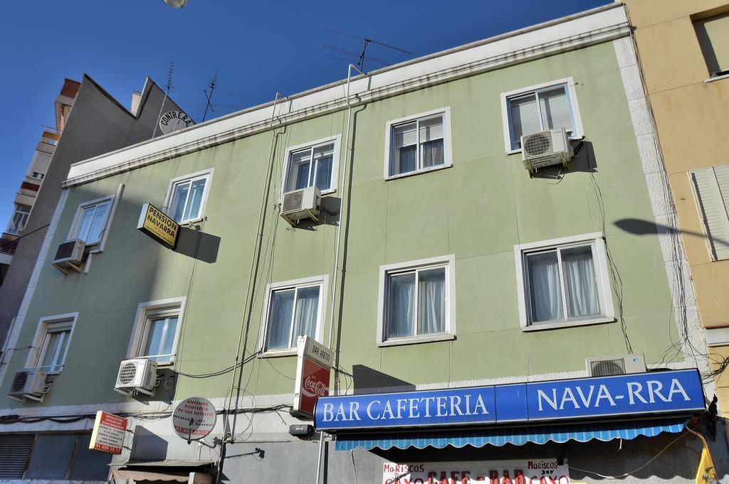 Pension Navarra Madrid Bagian luar foto