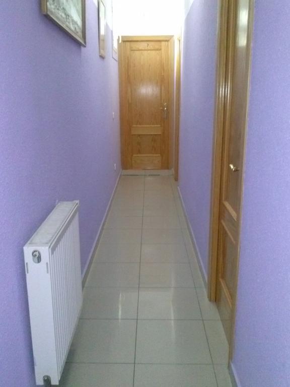 Pension Navarra Madrid Bagian luar foto